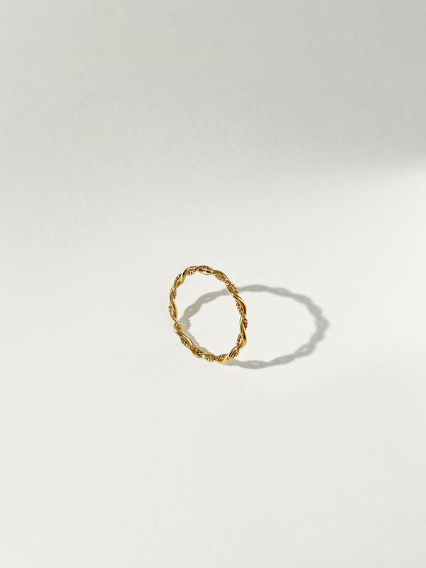 Bouquet - Fine Twist Ring