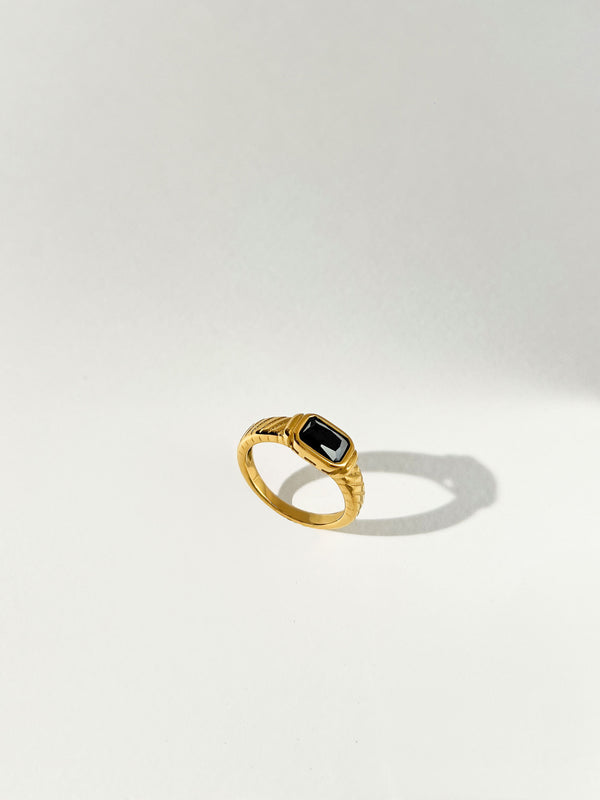 Jaded - Rectangle Ribbed Zircon Ring (Black Onyx)