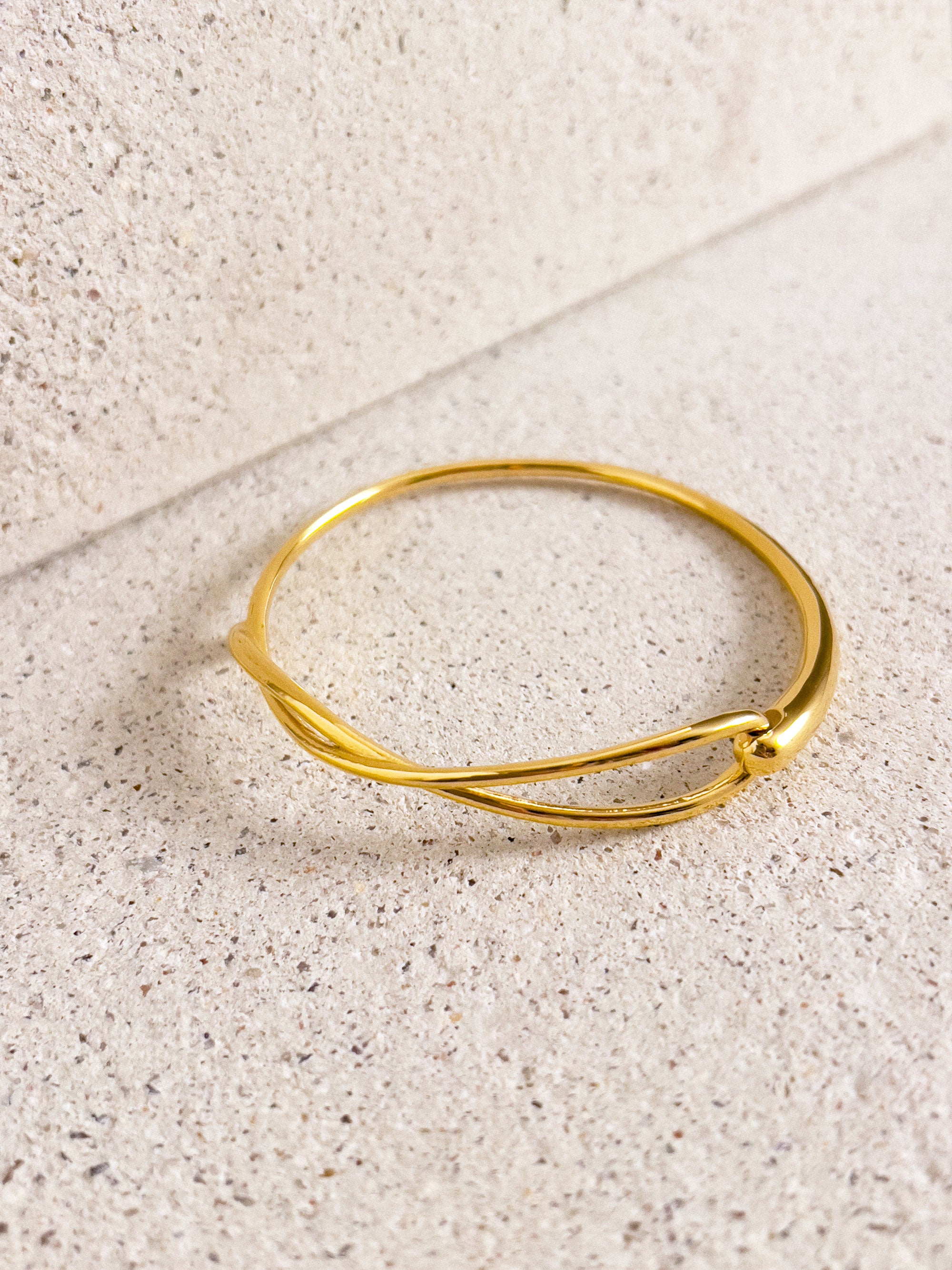 Awaken Cut-Out Twist Bangle | Stackable Gold Bracelets | OSKER