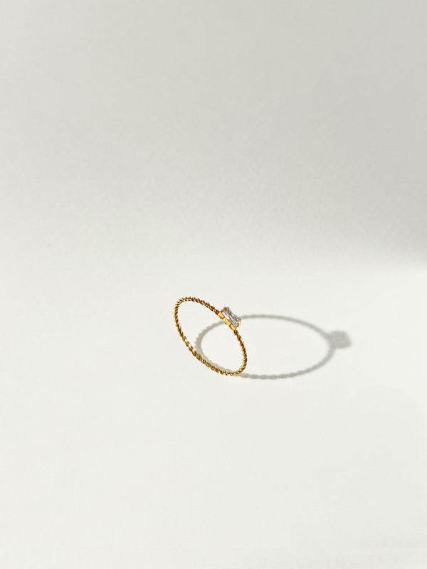 Brooke - Rectangle Zircon Twist Ring