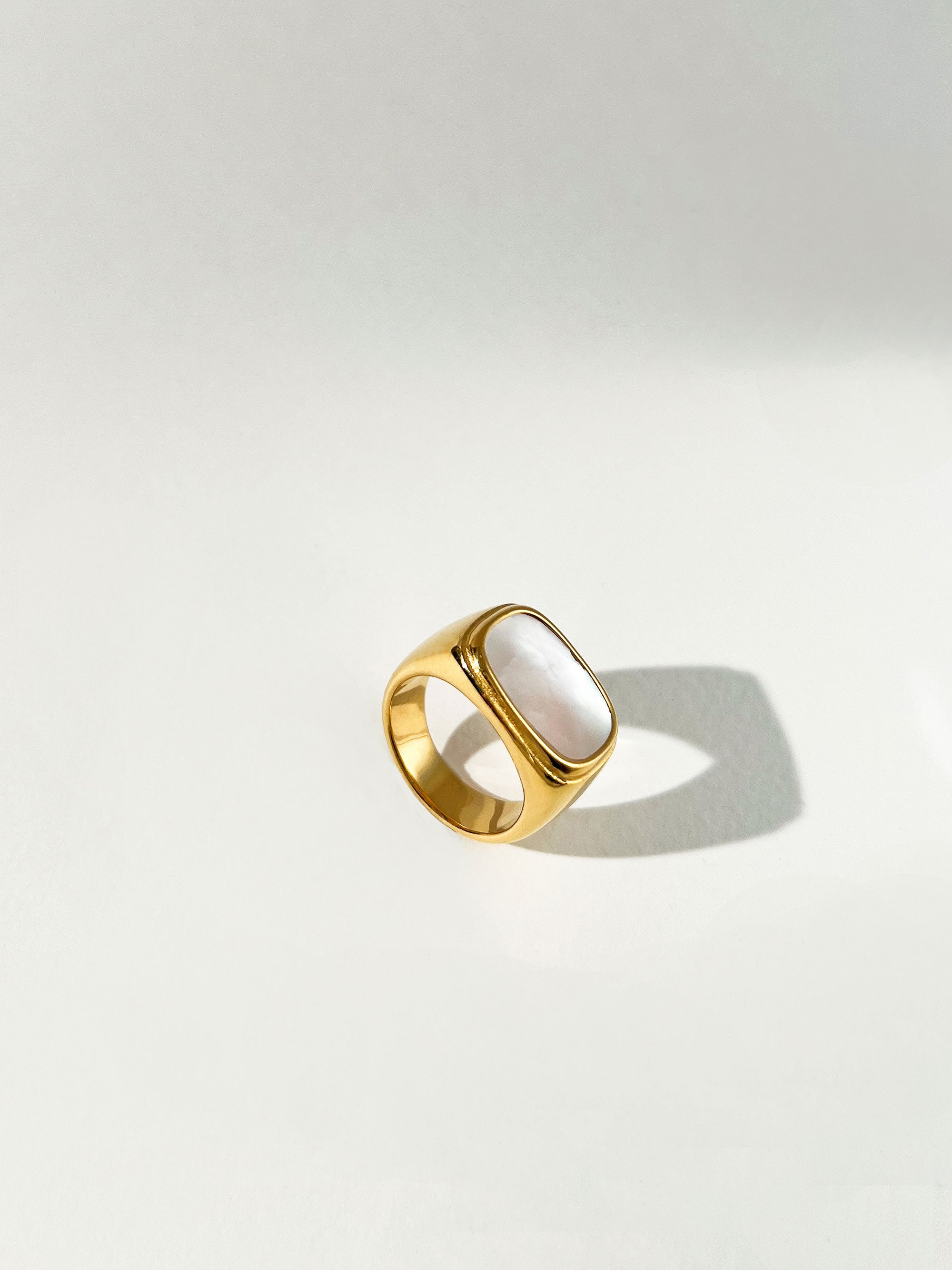 Rectangle Natural Shell Ring (Large) Gold | OSKER Jewellery Online