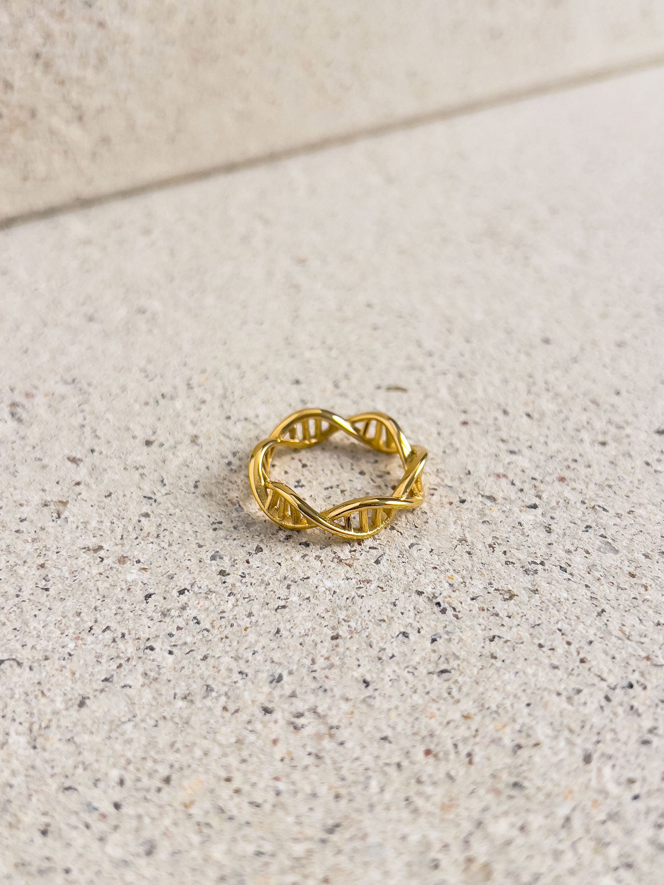 Helix Ring Gold | OSKER Jewellery Online