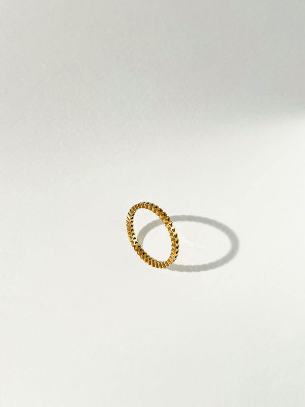 Primrose - Hearts Cut-Out Ring