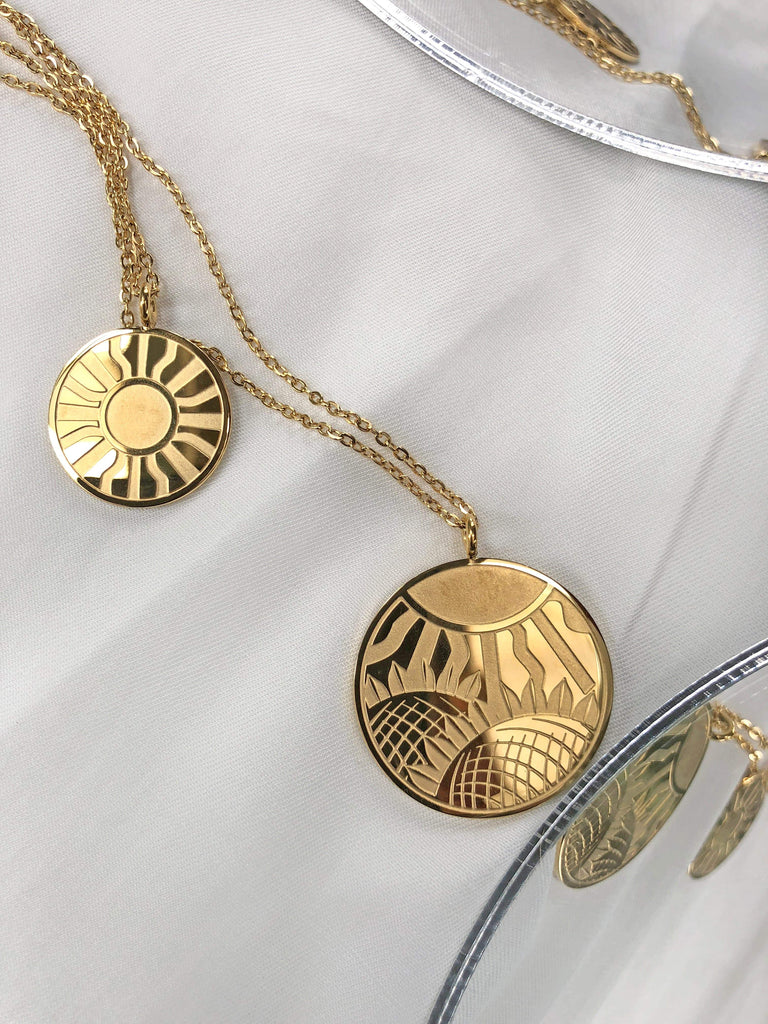 Safari Double Chain w/ Sun & Flower Design Necklace